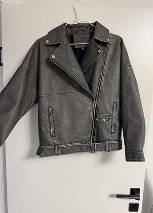 Косуха , кожанка , куртка на весну