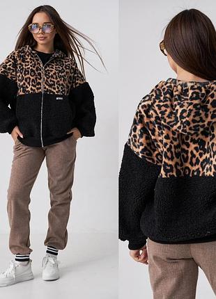 Теплий бомбер леопард