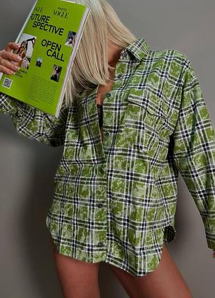 Жіноча клітчата сорочка оверсайз вільного крою жіноча сорочка варьонка у клітинку