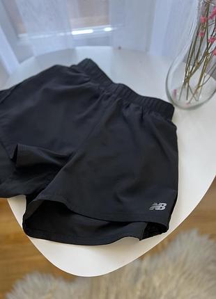 Черные спортивные шорты с подкладкой new balance