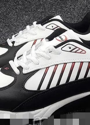 Кроссовки bona