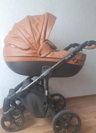 Продам коляску кожзам