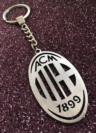 Брелок фк milan