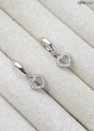 Серебряные серьги сердечка