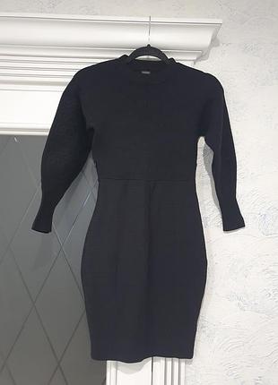 Красивое стильное платье guss