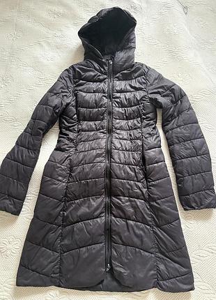 Жіноча легка демісезонна куртка з капюшоном