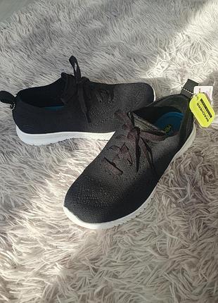 Кроссовки skechers слипоны оригинал черные 39( 26см) новые, не подойти размер. цена уже со скидкой1 фото