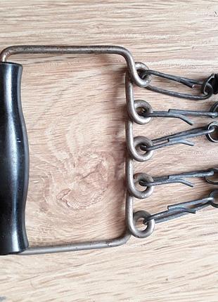 Эспандер плечевой.