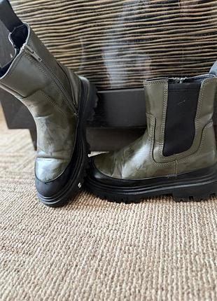 Женские демисезонные ботиночки zara