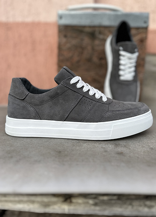 Стильные повседневные мужские замшевые серые кроссовки весна-осень, весенне-осенние удобные кеды замша