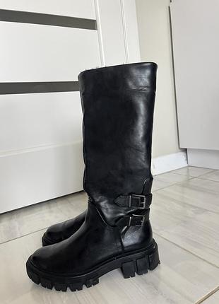 Зимние высокие сапоги stradivarius с эко-мехом, 36-37 размер,