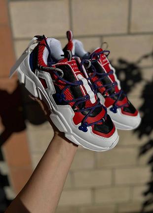 Tommy hilfiger жіночі кросівки 38-39p. оригінал
