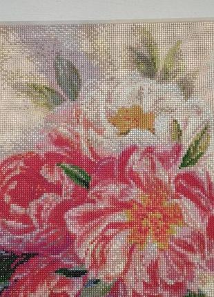Готова карина з алмазної мозаїки "півонієвий настрій"