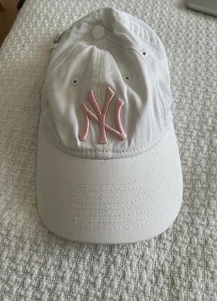 New era біла кепка