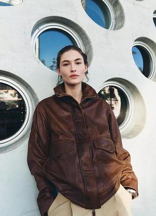 Коричневая женская кожаная куртка zara new