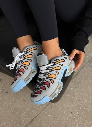 Брендові кросівки nike air max tn plus
