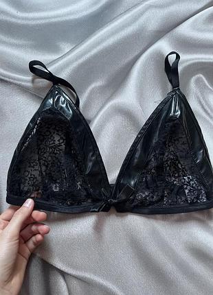 Сексі бюстик з вініловими вставками xxl