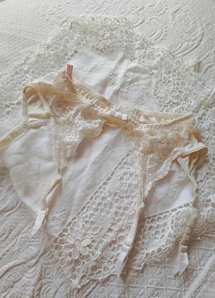 Пояс под чулки