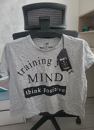 Футболка укорочена