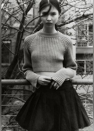 Короткий светр zara
оригінал