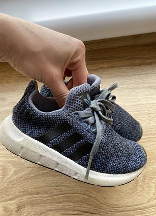 Кросівки Sneakerboot adidas