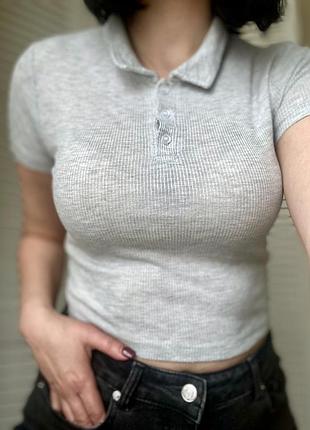 Сірий топ в рубчи