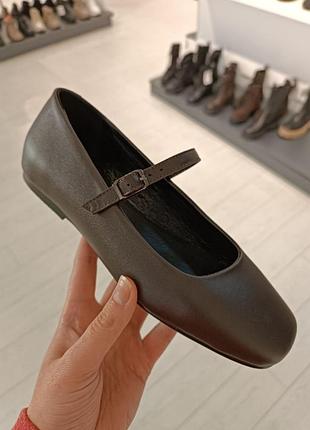 Балетки жіночі шкіряні шоколадного кольору