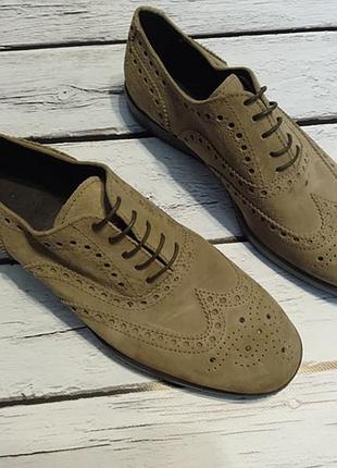 Туфли броги замшевые мужские итальянские натуральные бежевые с перфорацией