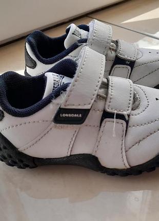 Кроссовки кожаные, размер 21, фирмы lonsdale