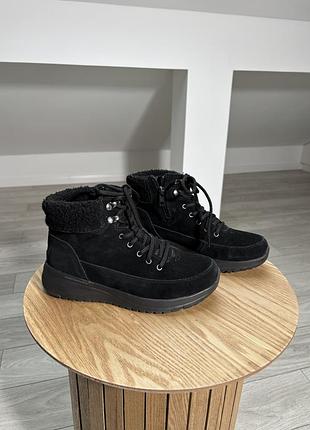 Зимові короткі чоботи, черевики skechers