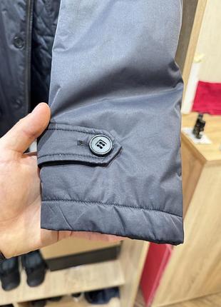 Мужской синий плащ бренда voronin