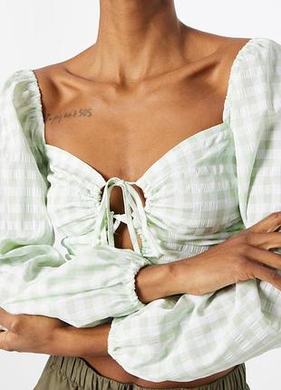 Стильний топ gina tricot💚 розмір:s,m. нова!