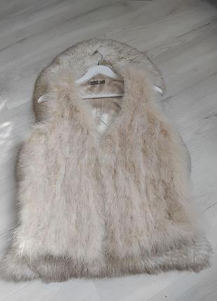 Жилетка из страусиных перьев hallhuber