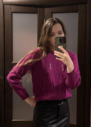 Винтажный свитерик с вышивкой