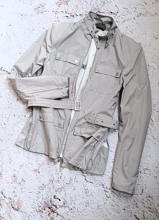 Чудова куртка belstaff moncler