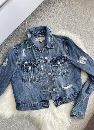 Джинсова куртка