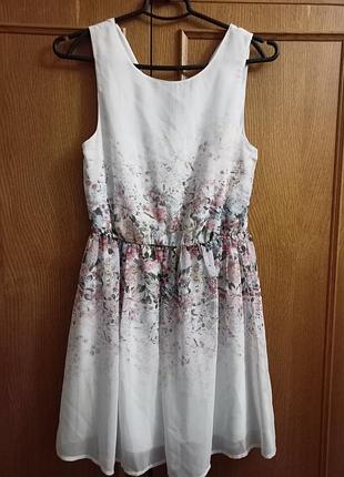 Ніжна шифонова сукня