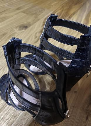 Підбори high heels