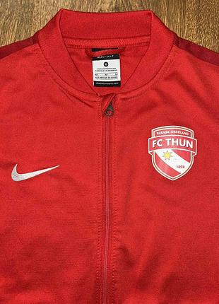 Яркая олимпийка nike р. м, 137-147. 2