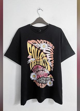 Футболка bershka