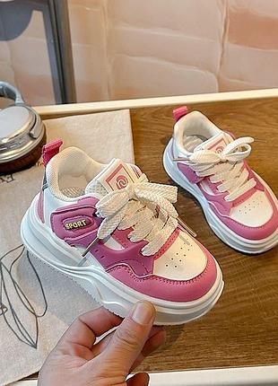 Кросівки для дівчинки