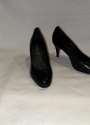 Туфлі *5-th avenue* шкіра німеччина р.37 (24.00)
