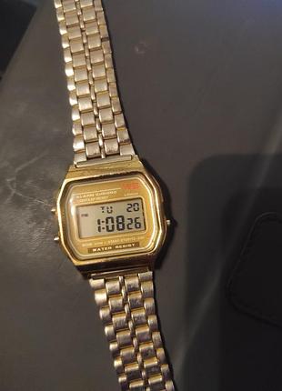 Классические наручные часы vintage retro classic