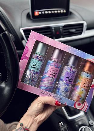 Подарочный парфюмированный набор спреев victoria’s secret sweet fix 4*125 мл премиум качества