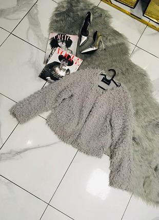 Серый пушистый полушубок осень весна stradivarius тедди м brandusa