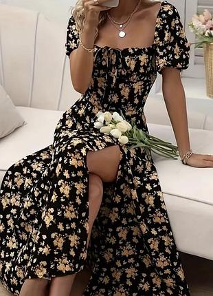 Сукня міді з розрізом на ніжці