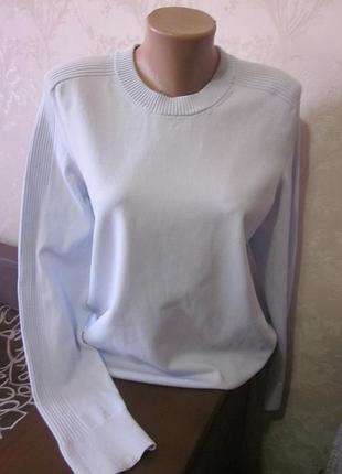 Нежно голубой  свитерок cos р. m, новый , без бумажной бирки.