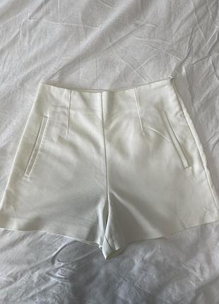 Белые шорты zara 1478/036/250