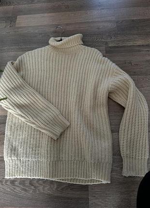 Светер🐻🤍🤍🤍