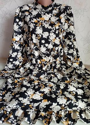 Плаття , сукня